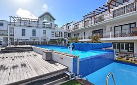 Designer Beachfront Apartment In Big Bay With Swimming Pool- 2 Bedroom, 1 Azure